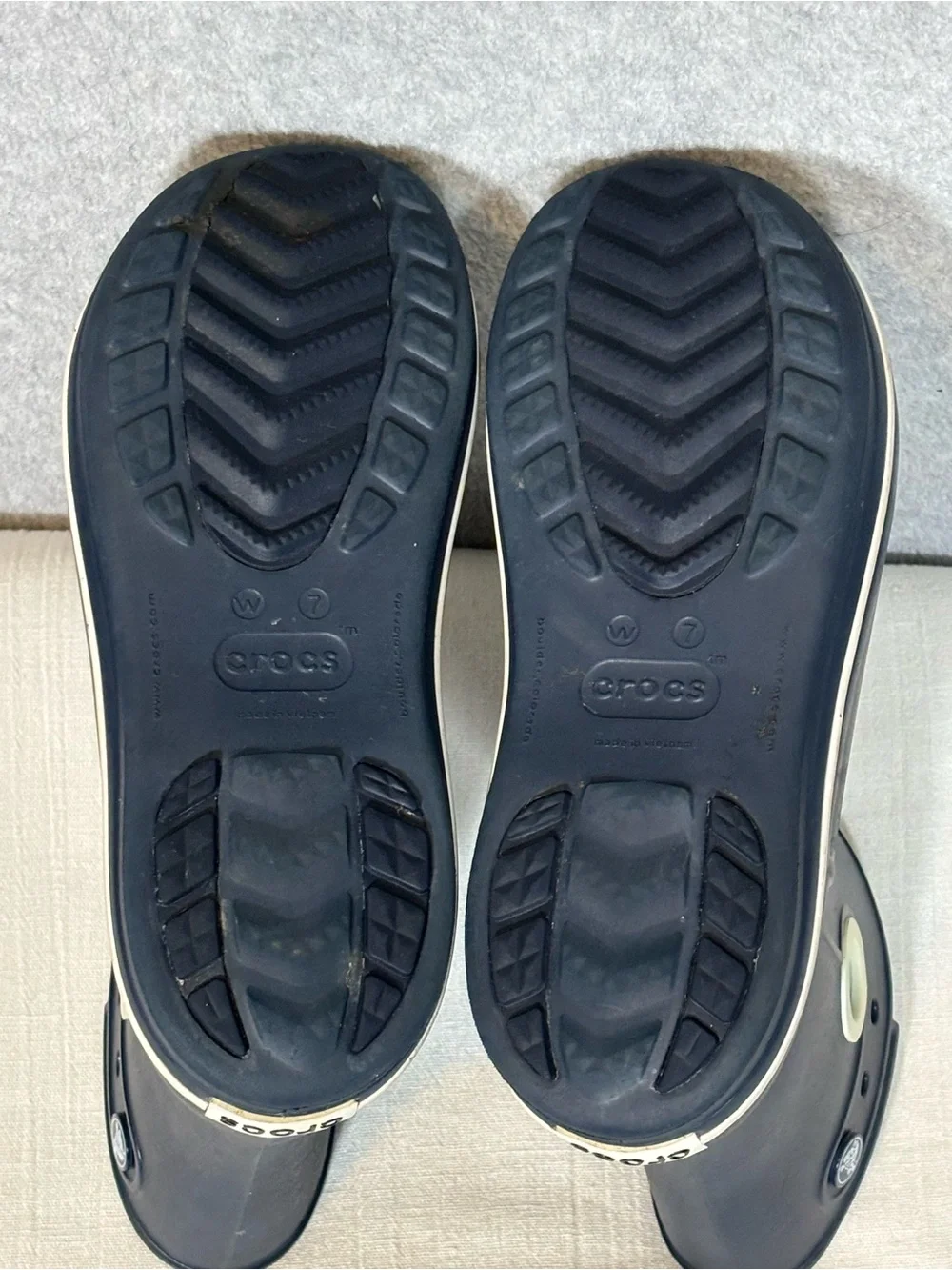 Crocs Jaunt Shorty Waterproof Ankle Rain Boots-Navy Blue-Women Size 7